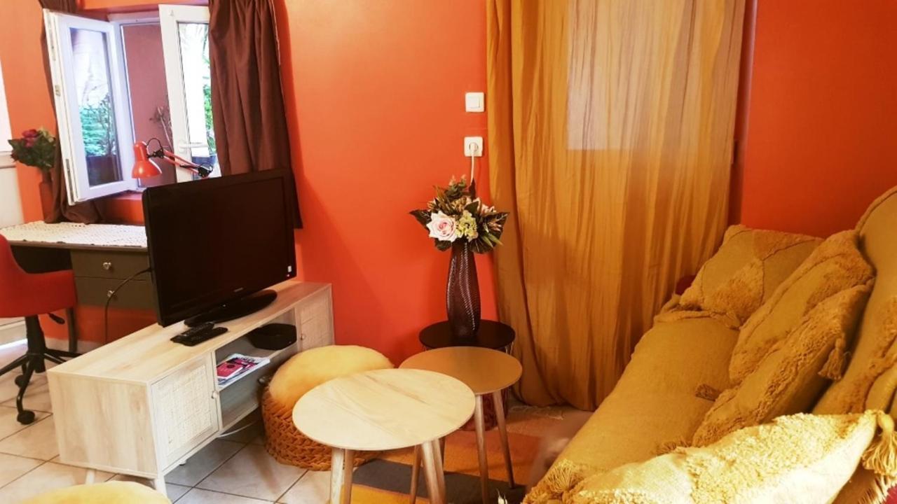 Petit Patio En Centre Ville Νιμ Εξωτερικό φωτογραφία